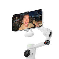 Insta360 Flow 2 Pro Spotlight for selfies