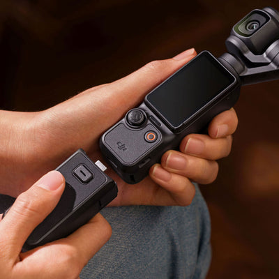 how to use battery handle accessory for the DJI Osmo Pocket 3