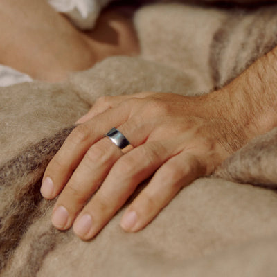 Oura Ring 4 Silver