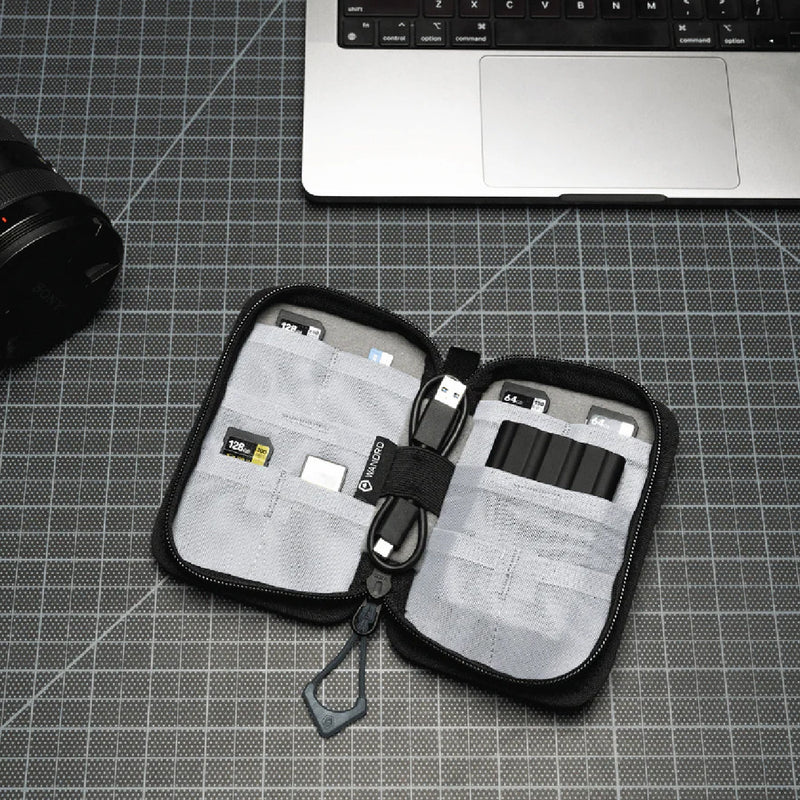 WANDRD Memory Card Case Organizer