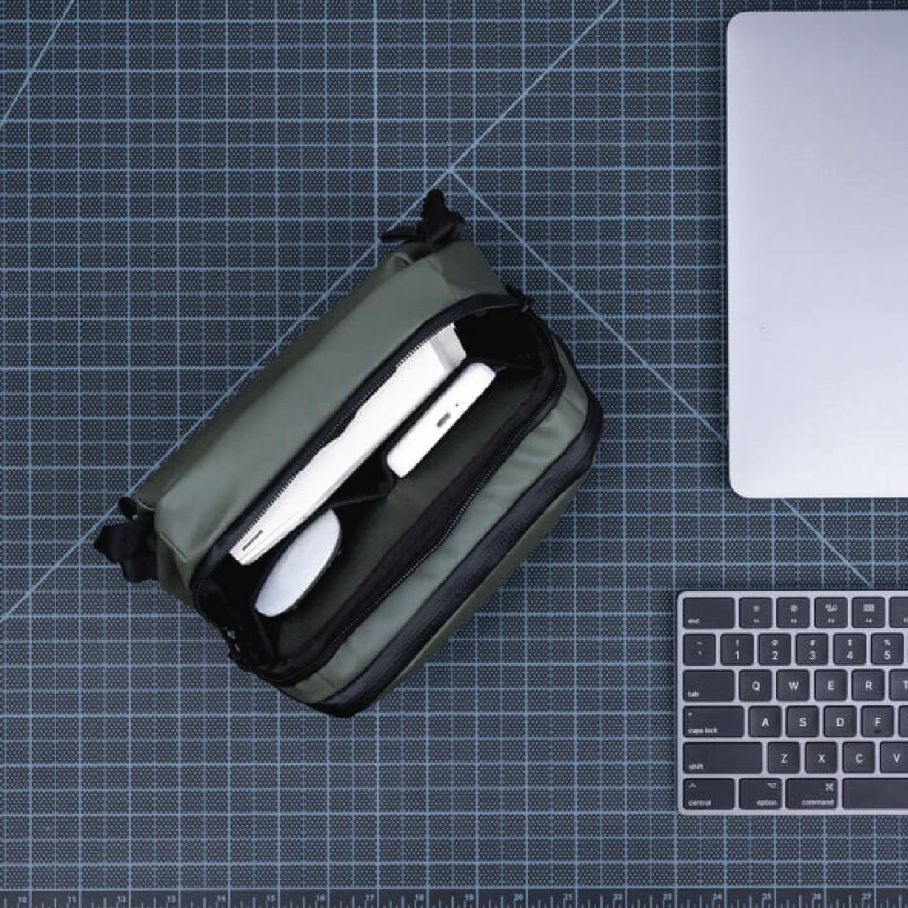 WANDRD Tech Bag Large